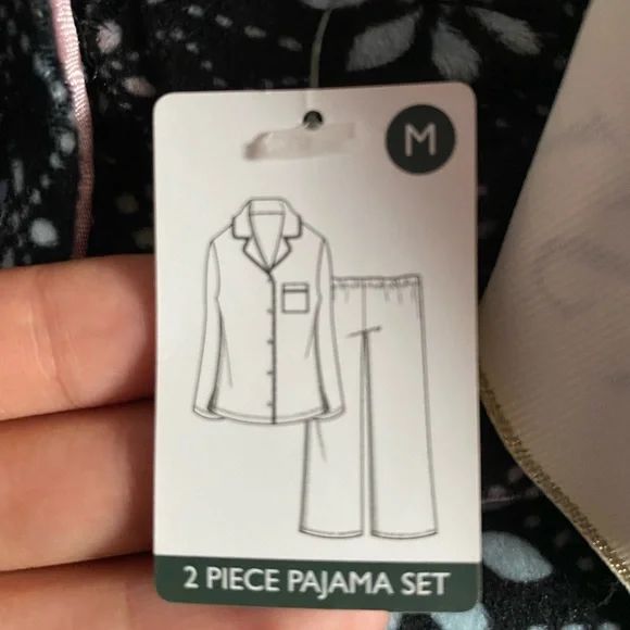 2 Piece Pajama Set - Picture 2 of 3